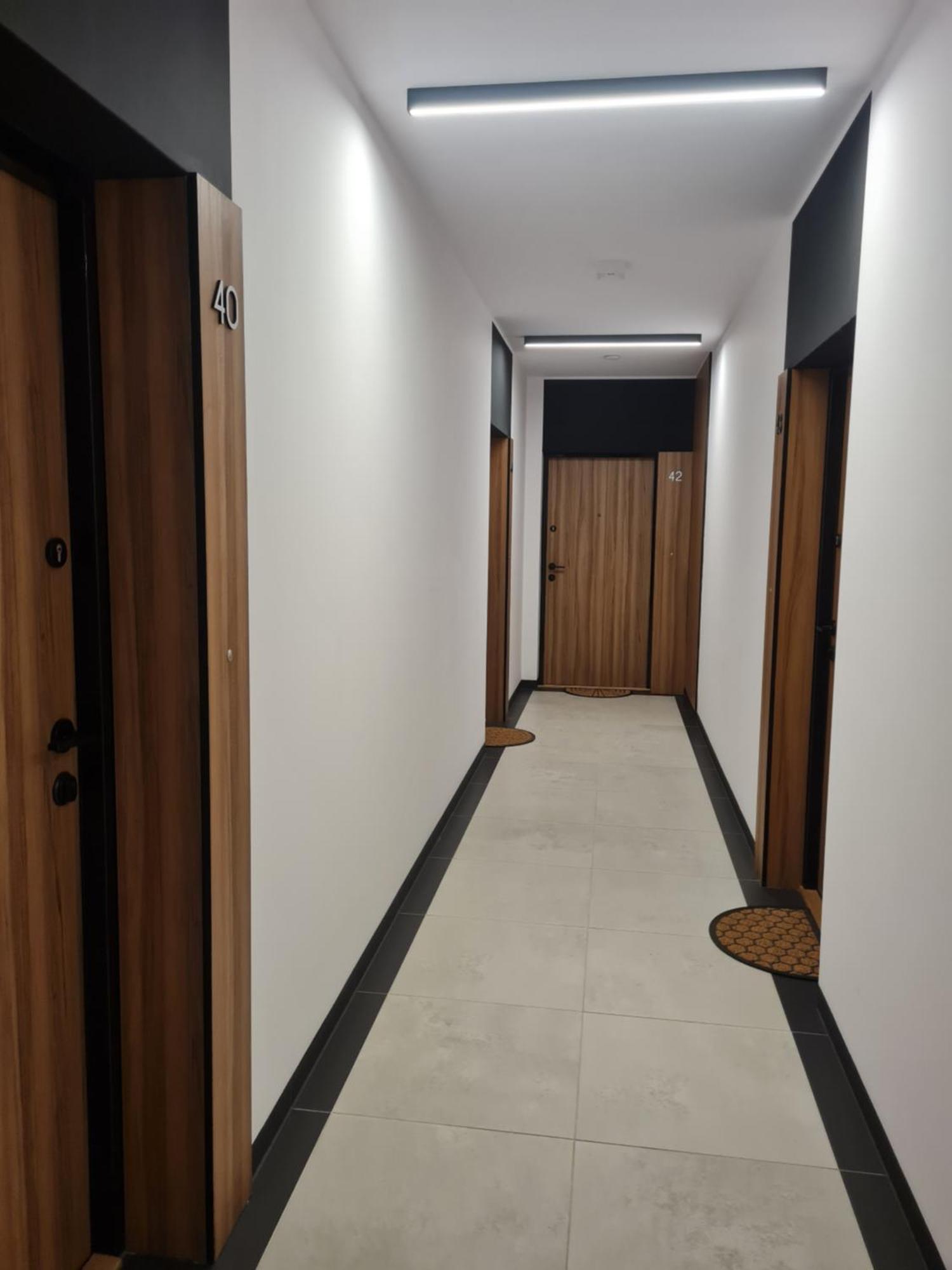 Airport Apartment วอร์ซอ ภายนอก รูปภาพ
