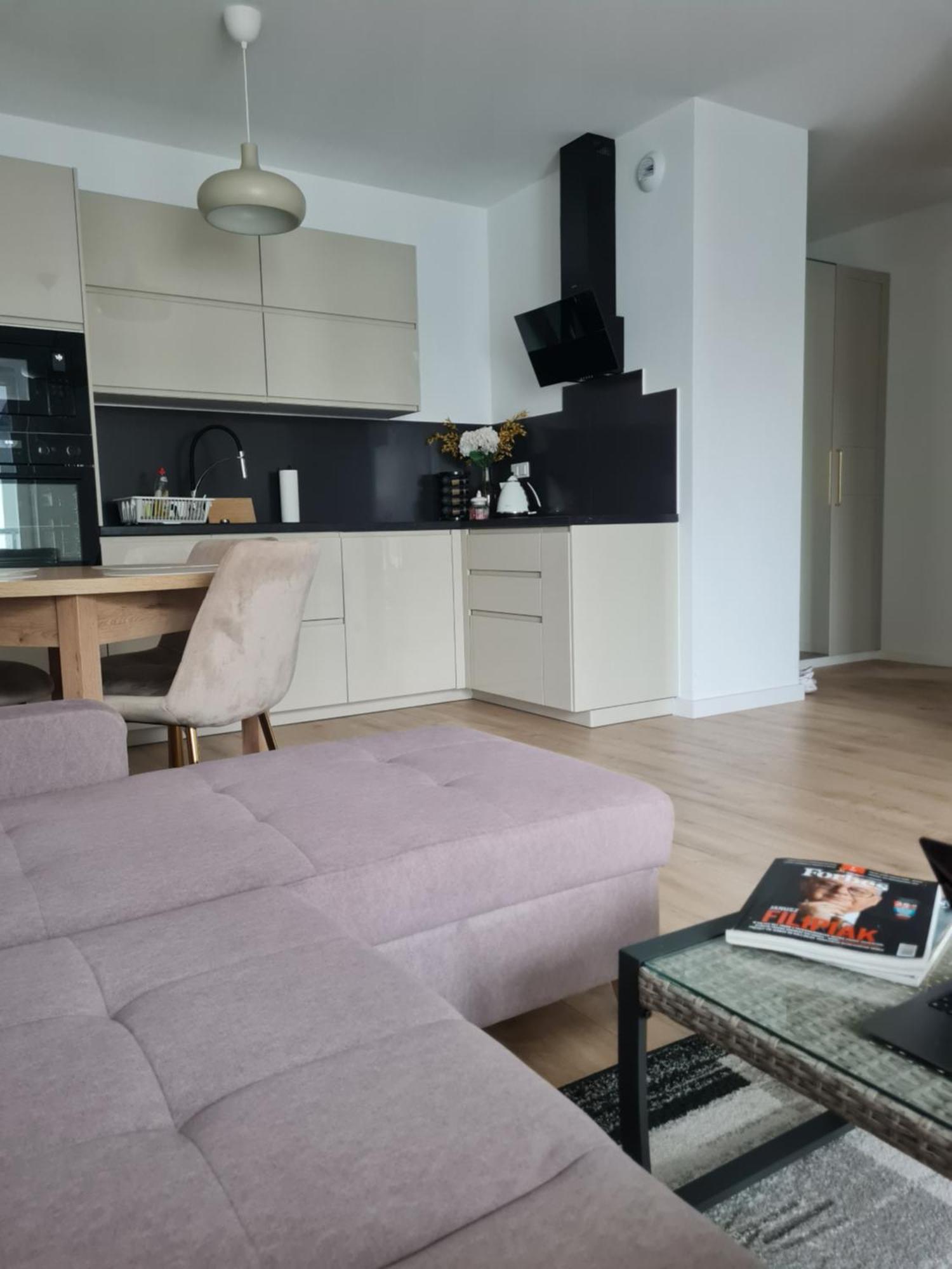 Airport Apartment วอร์ซอ ภายนอก รูปภาพ
